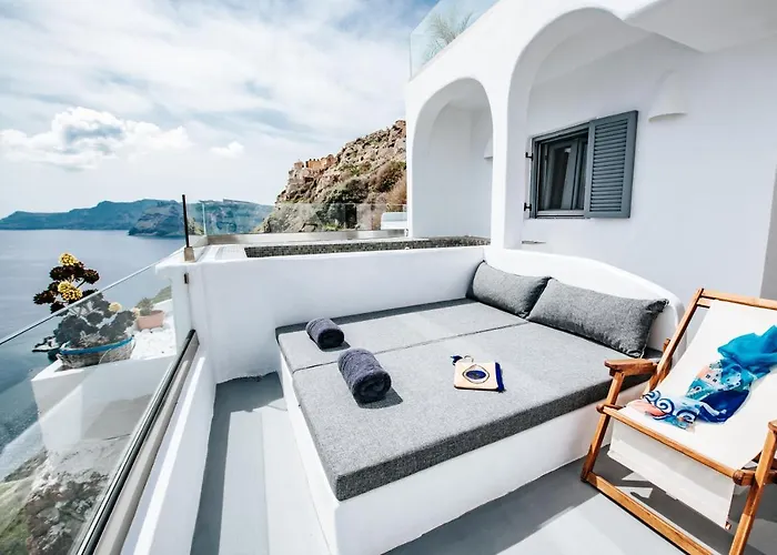 Virginia's Cave Villa