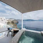 Virginia's Cave * Oia