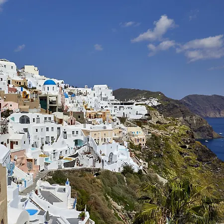 Virginia's Cave Villa Oia