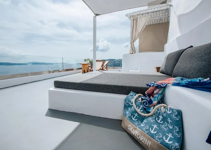 Virginia's Cave * Oia