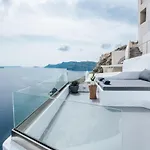 Virginia's Cave Oia